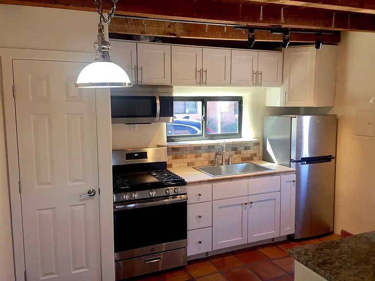321 Tesuque Dr #D — Photo 1