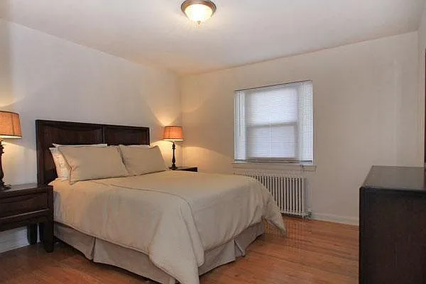 24 Mola Blvd — Photo 7