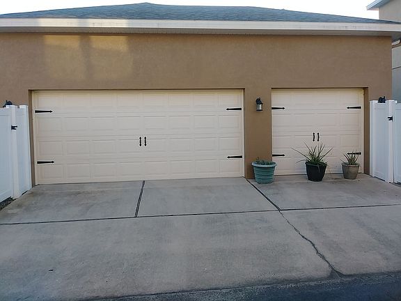 2nd image of 417 Park Lake Dr
