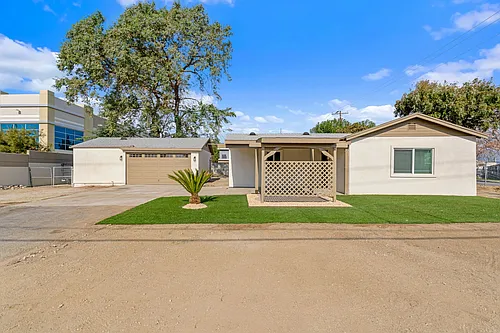 14292 Jurupa Ave Photo 1