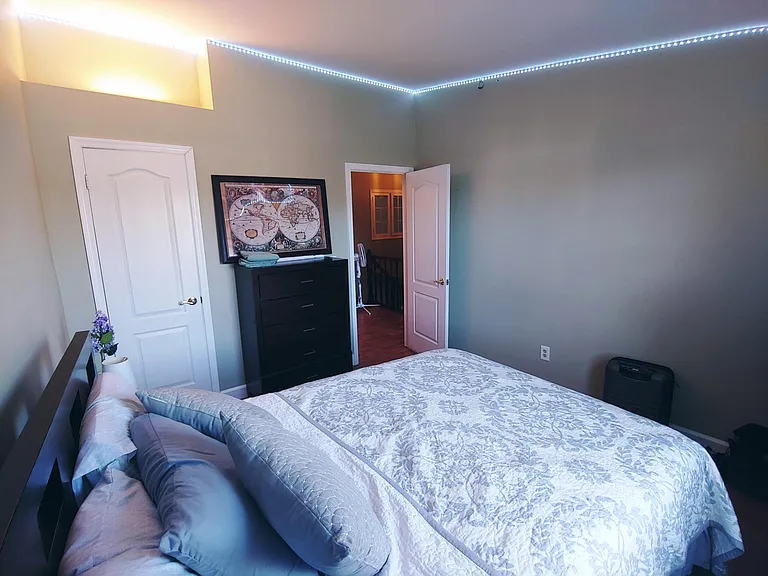 8013 Merry Oaks Ct — Photo 16