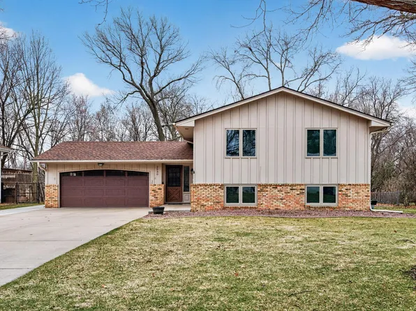 2930 122nd Ave NW, Coon Rapids, MN 55433