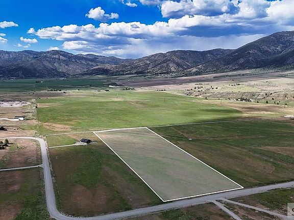 3rd image of Old Irwin Rd