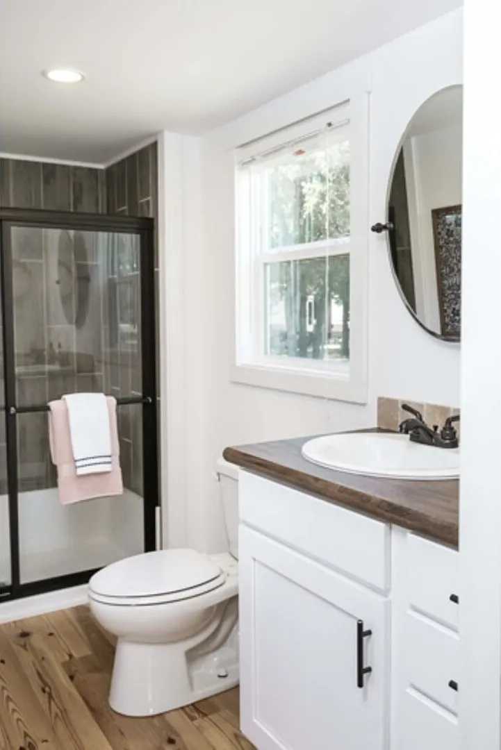 Tiny House — Photo 3