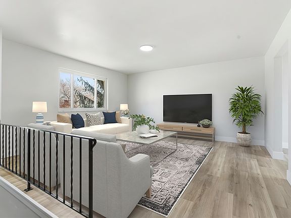 3rd image of 1105 Paget Dr
