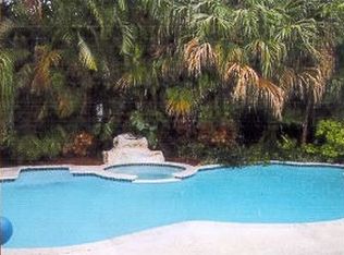 3719 Battersea Rd, Miami, FL 33133