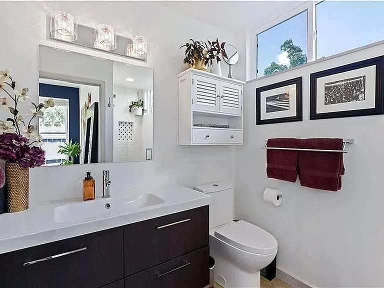 4601 Kitty Ave #B — Photo 6