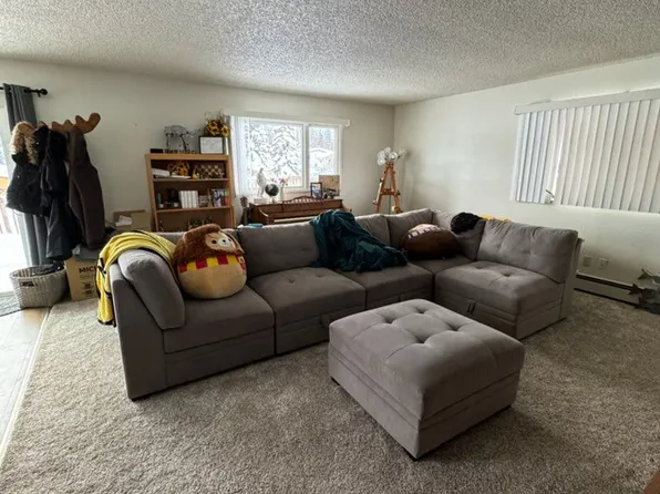 903 W 40th Ave APT 1, Anchorage, AK 99503