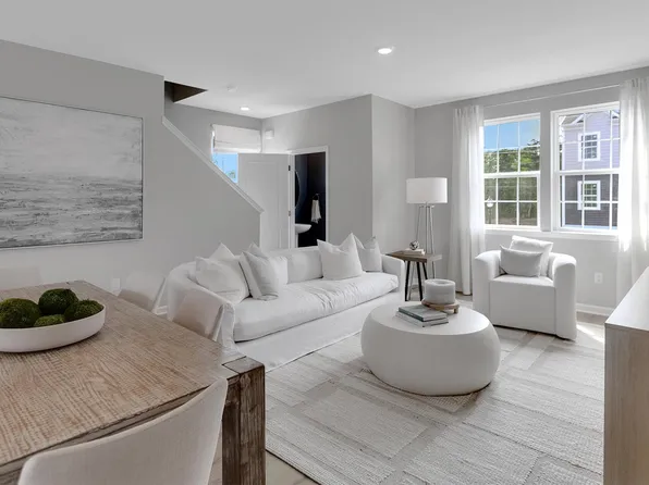 23 Baybreeze Dr, Waretown, NJ 08758