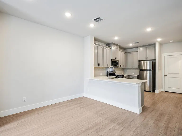 4502 Smokey Quartz Ln — Photo 10