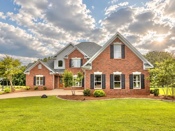 396 Elm Dr, Columbus, MS 39701