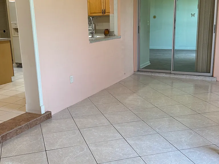 4105 Lakewood Blvd — Photo 5
