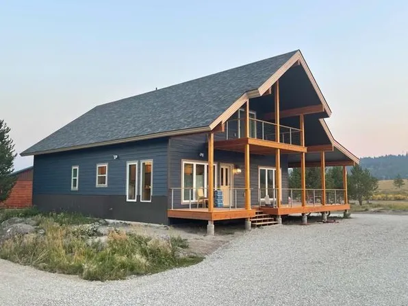25 Buffalo Dr, West Yellowstone, MT 59758