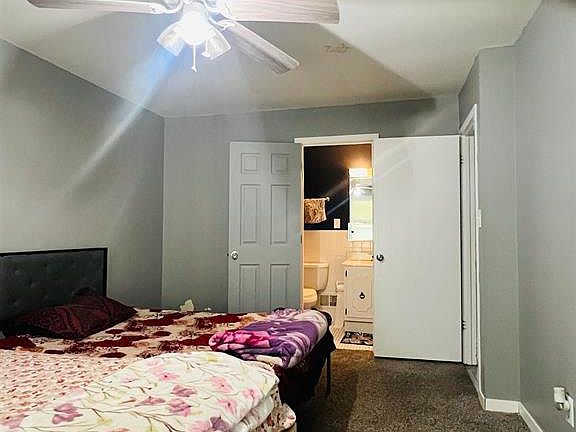 3rd image of 2601 W Middleground Dr