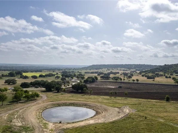 102 Fm 1047 N, Evant, TX 76525