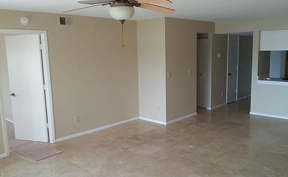 5th image of 16000 Bay Pointe Blvd #105