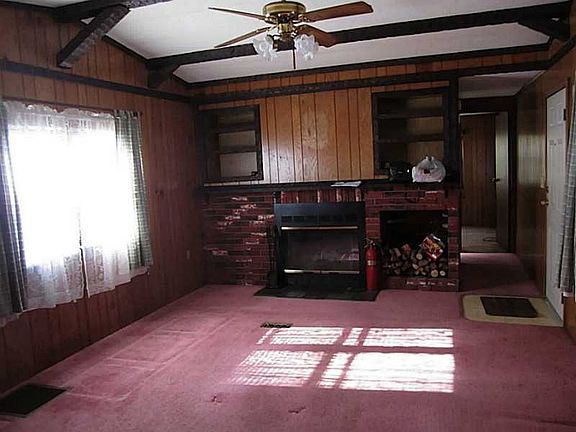 2nd image of 34 Maplewood Dr