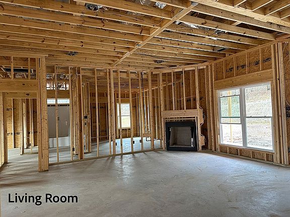 5th image of 9856 Willow Brook Dr