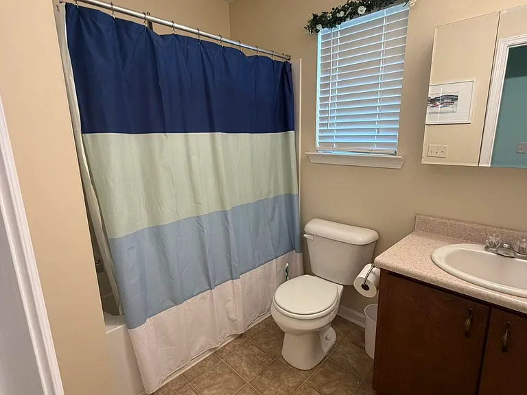1221 Nautical Dr SE — Photo 25