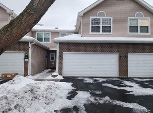 13 Brian Ct, Algonquin, IL 60102