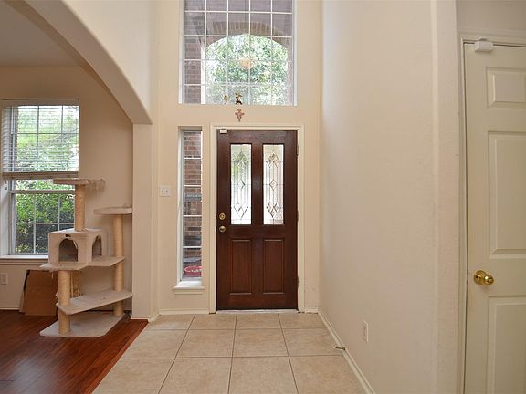 5th image of 20014 Benton Springs Ln