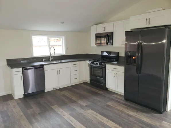 12726 SE Oatfield Rd, Milwaukie, OR 97222