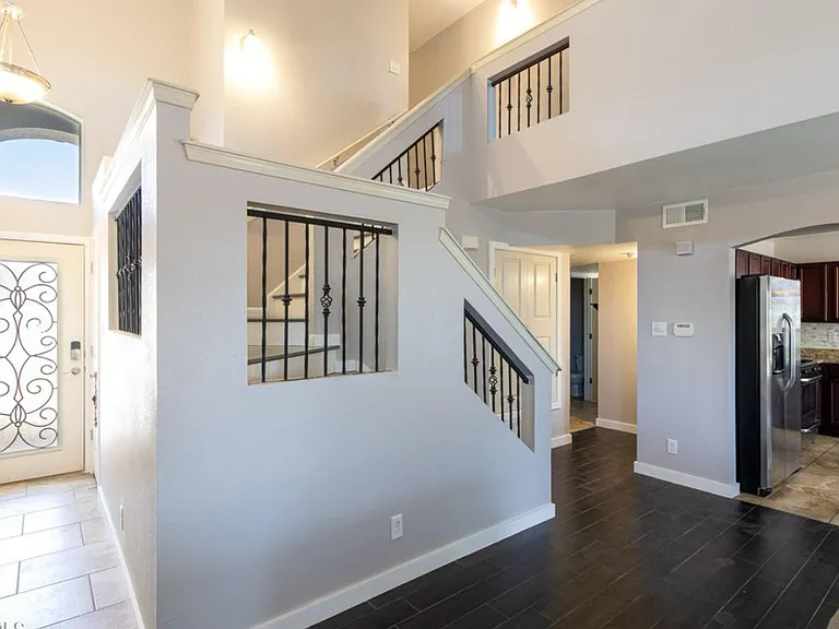 424 Sonaran Ct — Photo 4