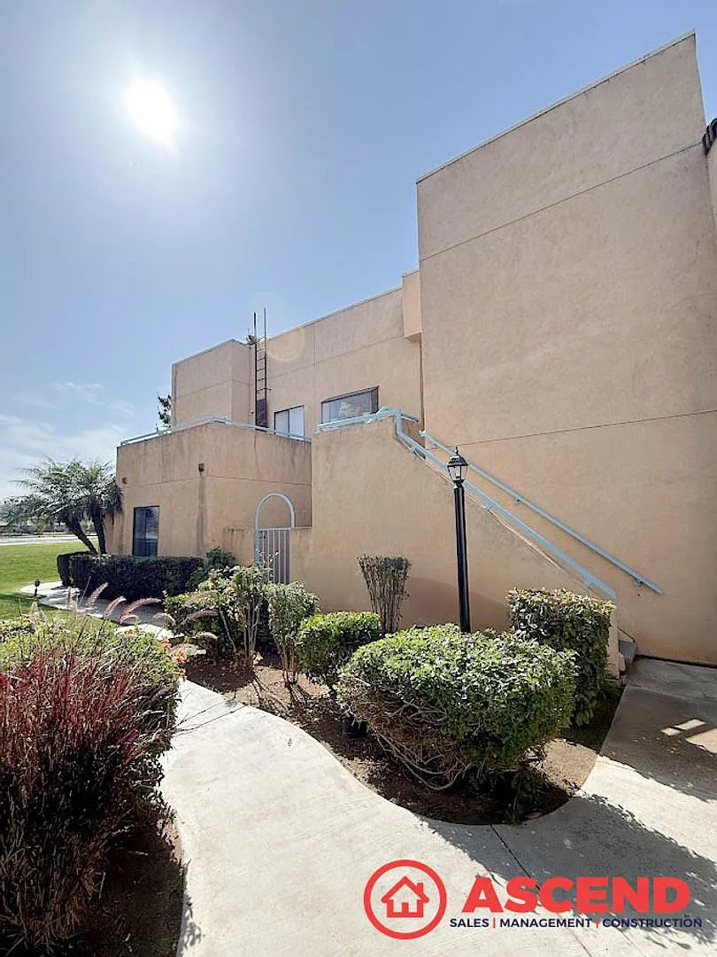 Beautifully updated 2BD/2BA downstairs unit in Bakersfield featuring brand-new upgrades throughou... — Photo 1