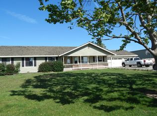 575 Magladry Rd, Hollister, CA 95023