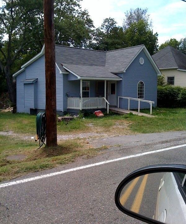 4113 Coster Street View