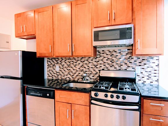 2nd image of 226 E 83rd St APT 46