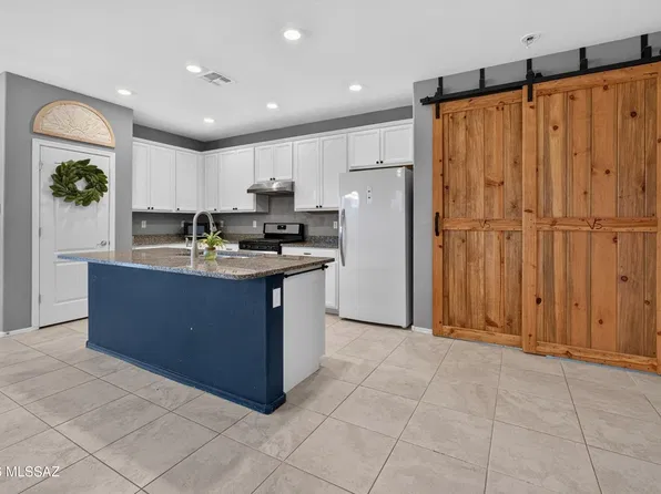 17154 S Emerald Vista Dr, Vail, AZ 85641