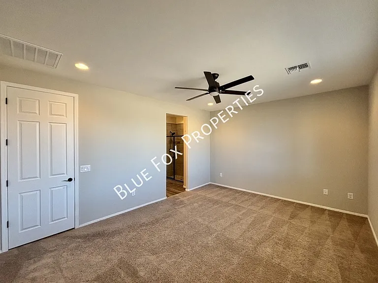 12013 E Ryscott Cir — Photo 17