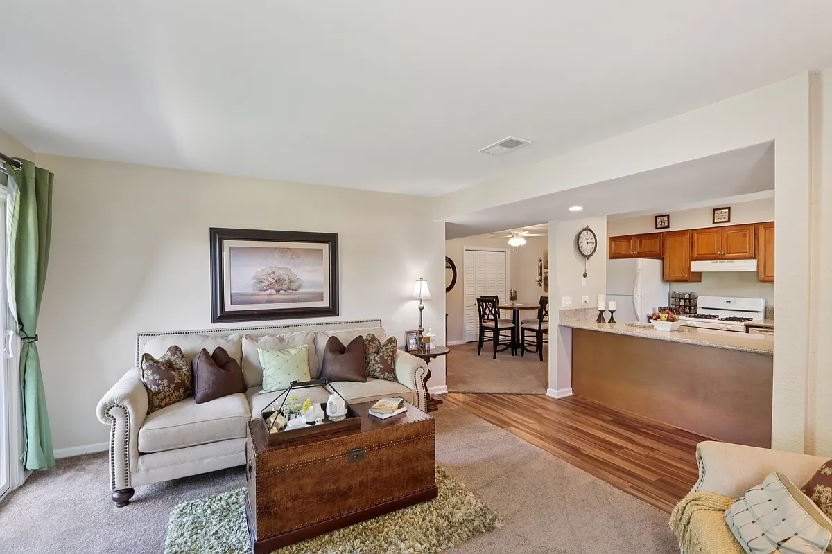 2 Bedroom 2 Bathroom Model (1,093 sqft.)

Living Room - Sycamore Terrace Apartments