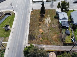1965 McCall Ave, Selma, CA 93662