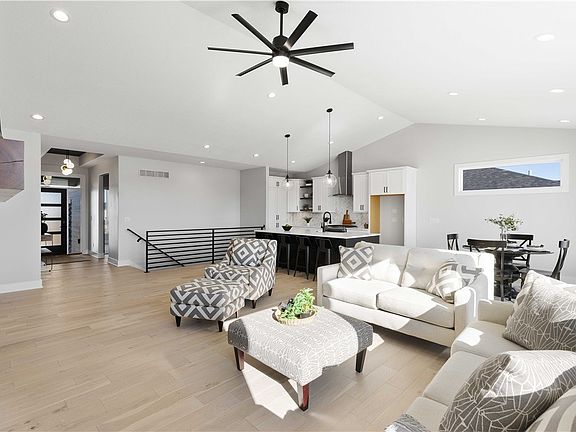 2nd image of 9638 Watermeadow Cir