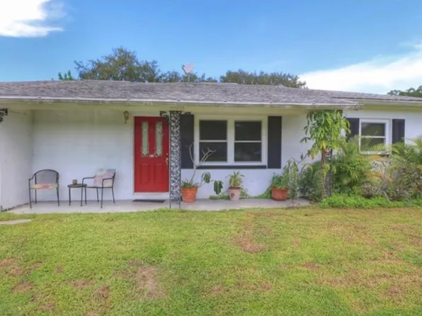 313 Miller Mac Rd, Apollo Beach, FL 33572