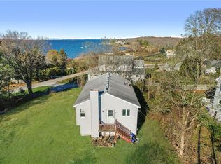 86 Spanker St, Jamestown, RI 02835