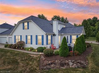 278 Anchor Dr, Sheffield Lake, OH 44054
