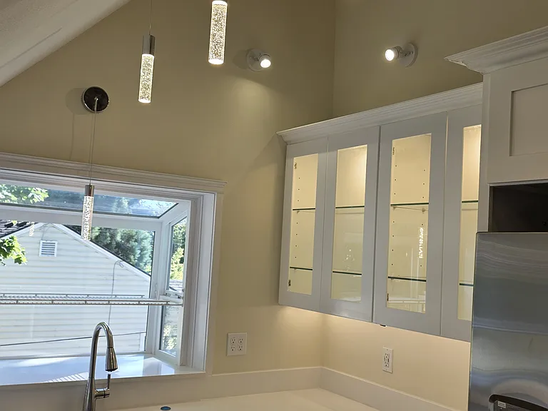 7458 N Jordan Ave #B — Photo 8