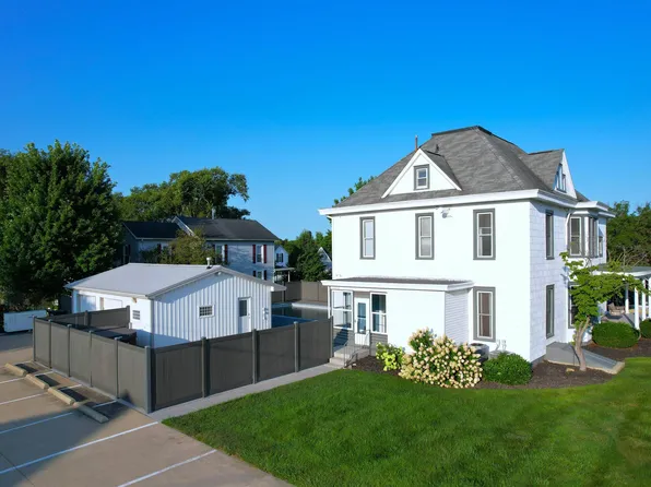 400 S Prairie St, Brookston, IN 47923