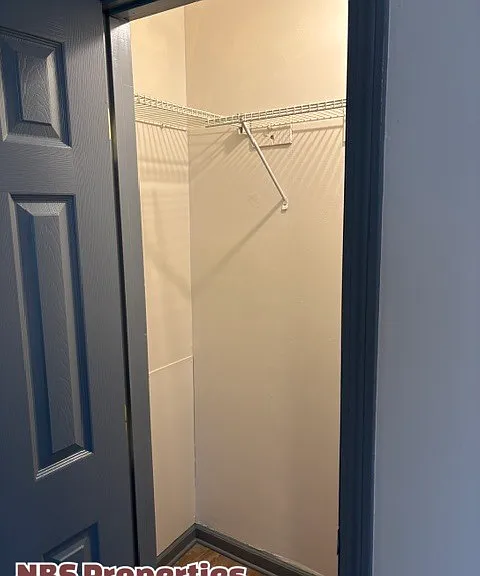 867 N Gallaher View Road Northwestunit #207 — Photo 12