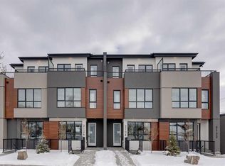 2124 W 7th St NW, Calgary, AB T2M 3H2