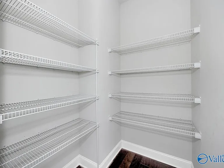 207 Blackwood Dr — Photo 23
