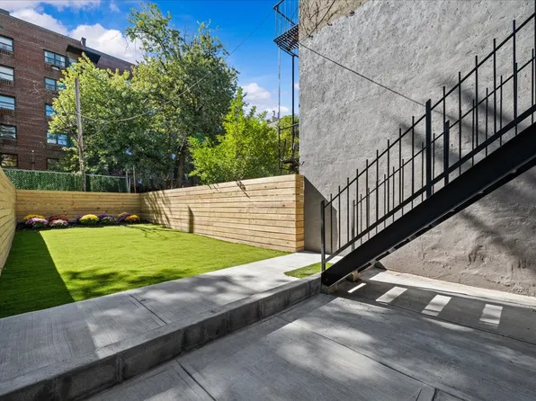 1360 Bergen Street image 17 of 28