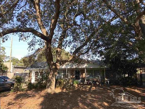 2nd image of 1790 Abercrombie Rd