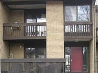 2nd image of 2027 Lakebreeze Way