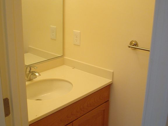 2nd image of 4723 Yeardley Loop