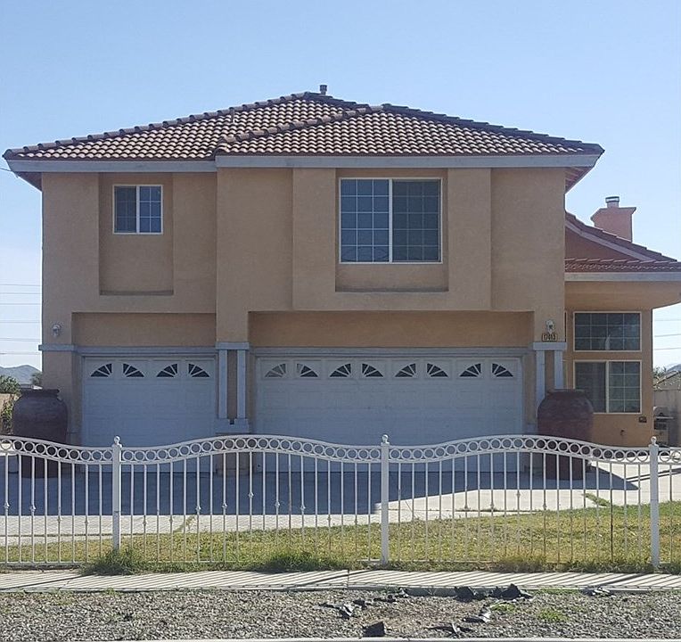 1st image of 17413 Grevillea Ave