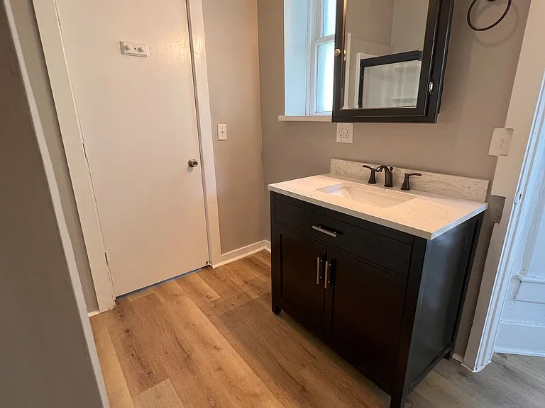 609 Woodruff Place Middle Dr #1 — Photo 9